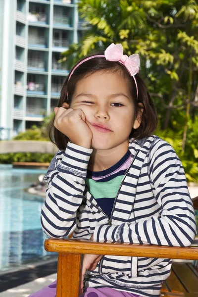 Schöne kleine Mädchen — Stockfoto