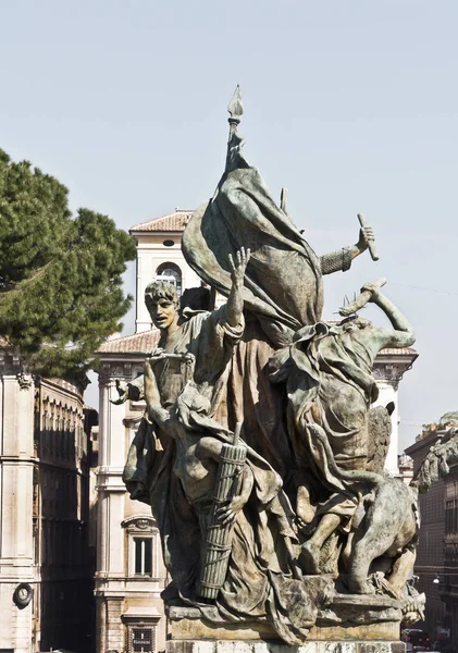 Escultura en Vittorio Emanuele II, Roma, Italia — Foto de Stock