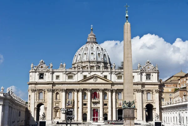 Basílica de São Pedro no Vaticano — Fotografia de Stock