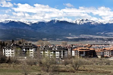 Mountain view tarihinde Bulgaristan Bansko kayak merkezi 