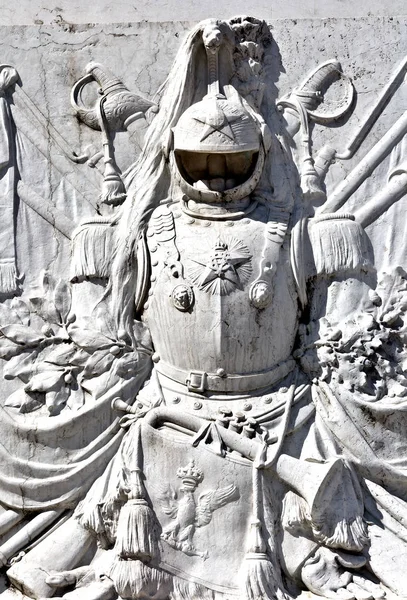 Sculptura 在附近在罗马威尼斯广场的祖国祭坛. — 图库照片