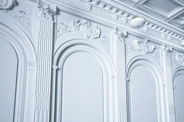 3d renderizar parede interior branco clássico — Fotografia de Stock
