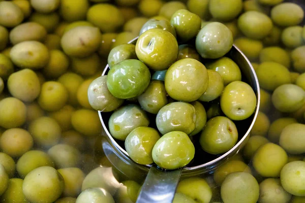 Castelvetrano zoete groene olijf — Stockfoto