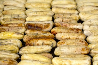 Geleneksel Thai Kluay Tap (ızgara muz))