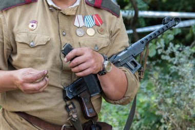 Moskova Bölgesi, Fryazino, Grebnevo Malikanesi - 25 Ağustos 2019: Askeri-tarihi Festival Dushon manevraları 