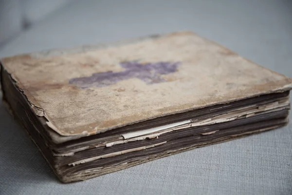 A very old close-up book. Details of the 18th century Bible. — Stock Photo, Image