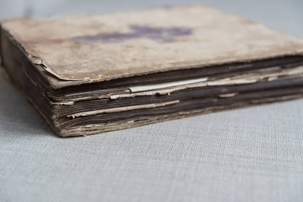 Very Old Close Book Details 18Th Century Bible Details — Stock Photo, Image