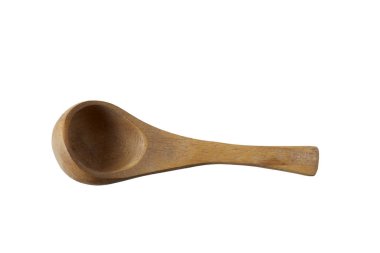 Basit bir beyaz stüdyo arka planında tahta bir kaşık.