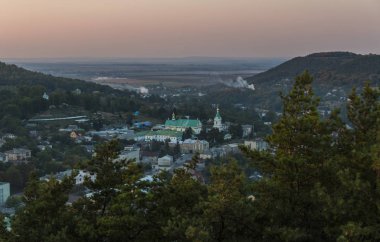 Manastır Kremenets, şehir panoraması, Ternopil region, Ukrayna