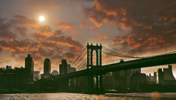 Manhattan Köprüsü