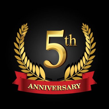 5 altın yıldönümü logosu parlak halka kırmızı kurdele ile.