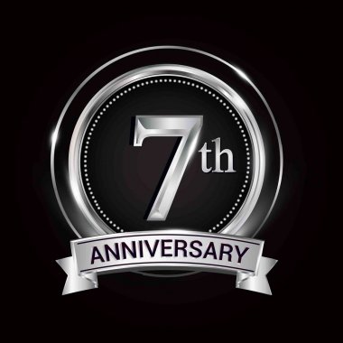 Gümüş Yüzük ve kurdele ile 7 yıldönümü logo.