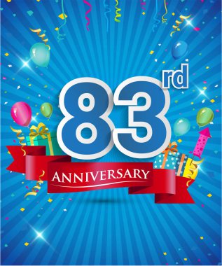Konfeti ve balon, kırmızı kurdele, renkli vektör tasarım şablonu öğeleri için davetiye, broşür, afiş ve poster 83 yıl yıldönümü logolu kutluyor