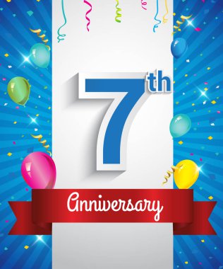 7 yıldönümü logosu, konfeti ve balon, kırmızı kurdele, renkli vektör tasarım şablonu öğeleri için davetiye, broşür, afiş ve poster ile kutluyor