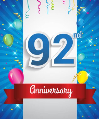 92 yıldönümü logosu, konfeti ve balon, kırmızı kurdele, renkli vektör tasarım şablonu öğeleri için davetiye, broşür, afiş ve poster ile kutluyor