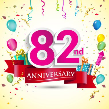 doğum günü partin için hediye kutusu ve balonlar, kırmızı kurdele, renkli vektör şablon öğeleri ile 82 yıldönümü kutlama tasarım