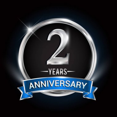 2 yıl yıldönümü logolu gümüş yüzük ve mavi kurdele, vektör tasarımı