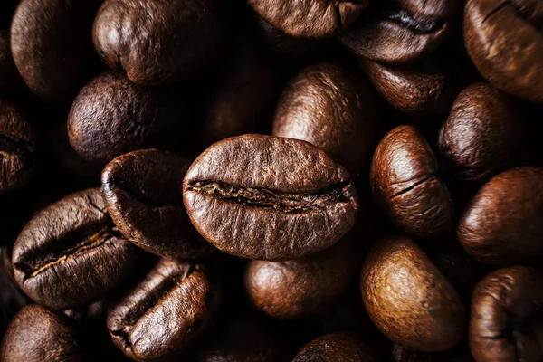 Coffee Beans Close Macro Photo Dark Contrast Photo — Stock Photo, Image