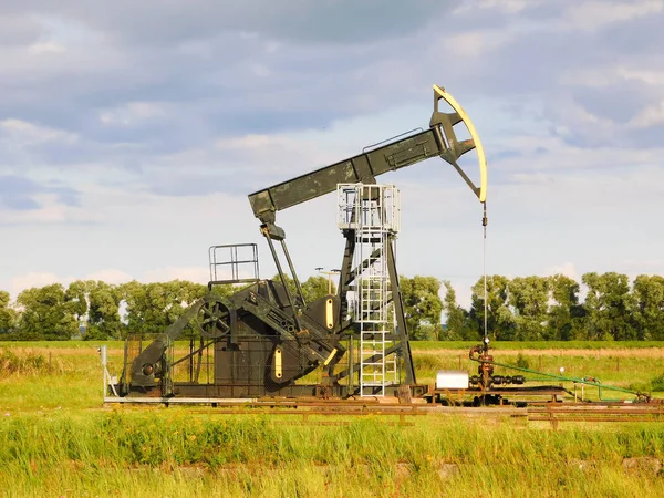 Oil Feed Pump — Stock Photo, Image