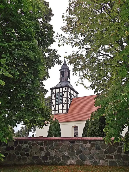 Εκκλησία Του Προτεσταντικού Χωριού — Φωτογραφία Αρχείου