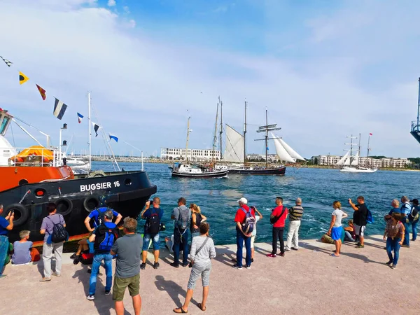 Warnemnde Mecklemburgo Pomerânia Ocidental Alemanha Agosto 2019 Festival Porto 2019 — Fotografia de Stock