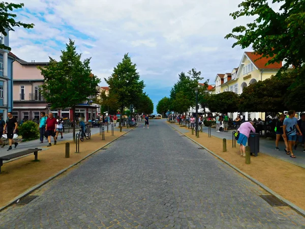 Kuehlungsborn Mecklenburg Vorpommern Deutschland August 2019 Die Strandpromenade Der Ostseeküste — Stockfoto