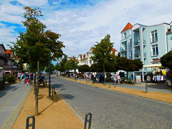 Kuehlungsborn Mecklenburg Vorpommern Deutschland August 2019 Die Strandpromenade Der Ostseeküste — Stockfoto