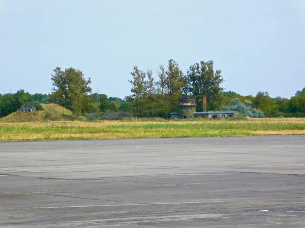 Ett Tidigare Militärt Flygfält — Stockfoto