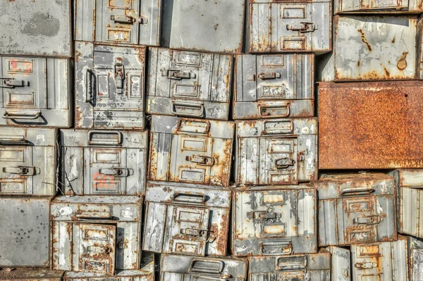 Pile of vintage military metal trunks — Stock Photo, Image