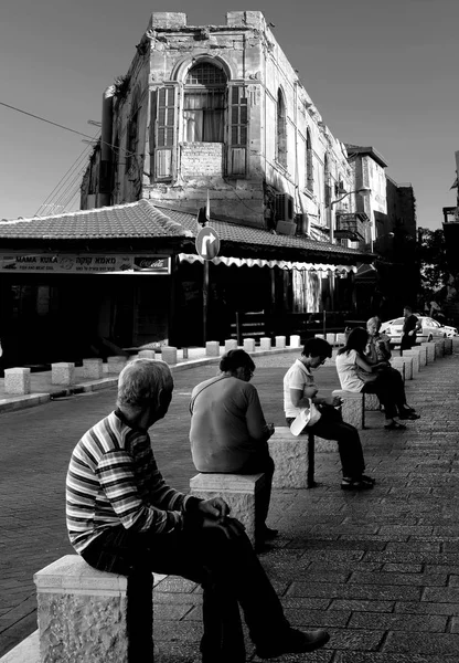 Tel Aviv 'de yayalar