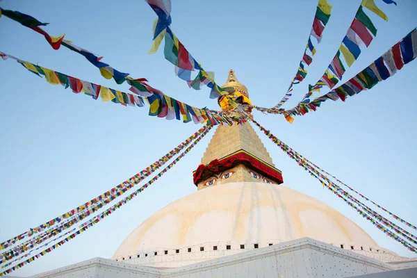Κατμαντού Νεπάλ Δεκεμβρίου 2016 Bouddha Stupa Διακοσμημένη Πολύχρωμες Σημαίες Προσευχής — Φωτογραφία Αρχείου