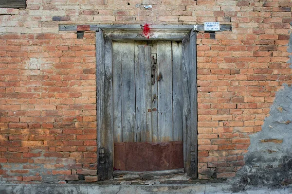 Puerta Madera Clásica Una Casa Antigua Las Afueras Katmandú Nepal — Foto de Stock