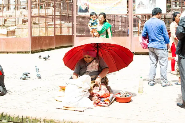 Kathmandu Nepal Temmuz 2017 Lalitpur Bir Hindu Tapınağında Ruhani Eşyalar — Stok fotoğraf