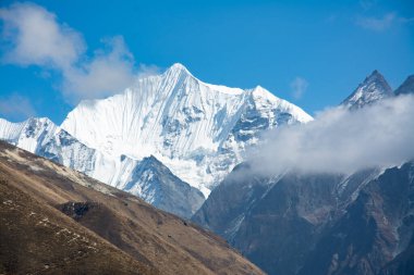 Nepal 'deki Annapurna Dağı' nın güzel ve yakın manzarası.