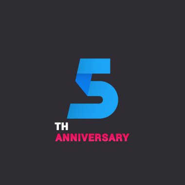 Siyah arka plan üzerine 5 Logo kutlamaları, mavi ve pembe düz tasarım vektör çizim