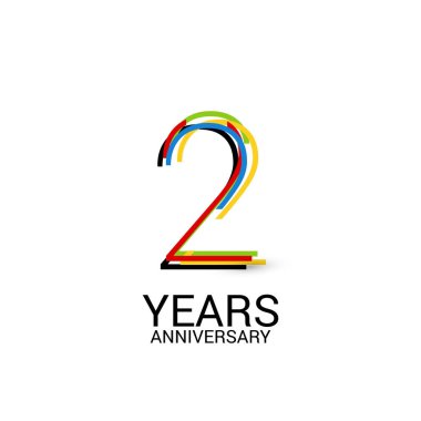 Beyaz arka plan üzerinde izole 2 yıl yıldönümü renkli Logo kutlamaları