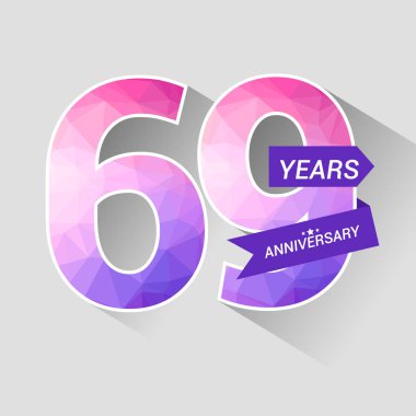 69 yıl yıldönümü Logo düşük Poli dizayn, gri arka plan üzerinde renkli vektör çizim ile 