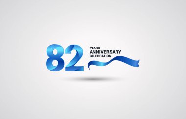 82 yıl yıldönümü kutlama logo vektör çizim beyaz zemin üzerine mavi renkli kurdele ile