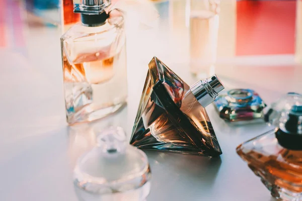 Luxusní parfém — Stock fotografie