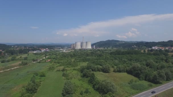 Centrale termica di Tuzla, Bosnia-Erzegovina, riprese aeree — Video Stock