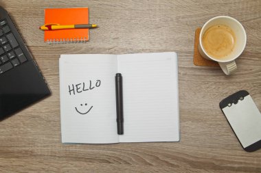 Açık defter ile kelime 