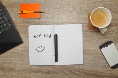 Açık defter Portekizce ile sözcükleri 