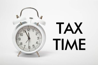 Metin vergi zamanı ile beyaz eski saat