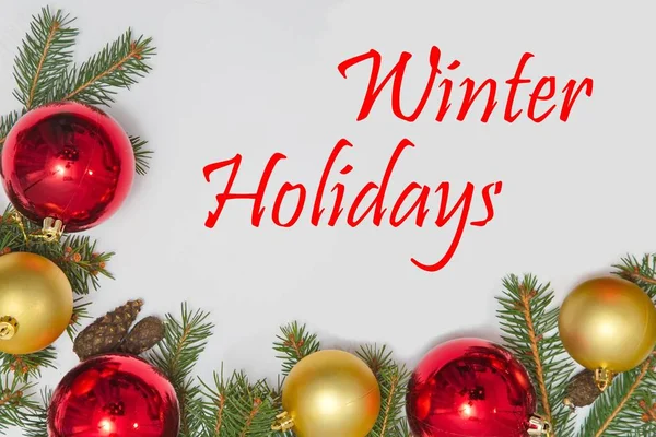 Vánoční dekorace s textem zimní prázdniny — Stock fotografie
