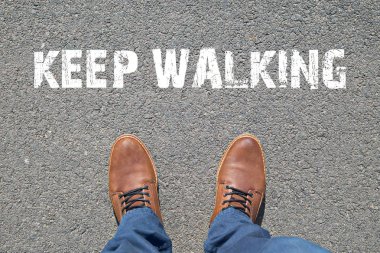 Mesaj ile sokakta ayakları