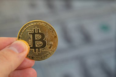 Erkek el tutarak bitcoin, Doları arka plan, makro çekim