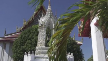 Wat Pho Tapınağı 'nın içindeki detaylar Tayland' ın birinci sınıf kraliyet tapınakları olarak sınıflandırılan altı tapınak listesinin birincisi.