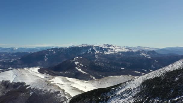 Montaña Bosnia Cubierta Nieve — Vídeos de Stock