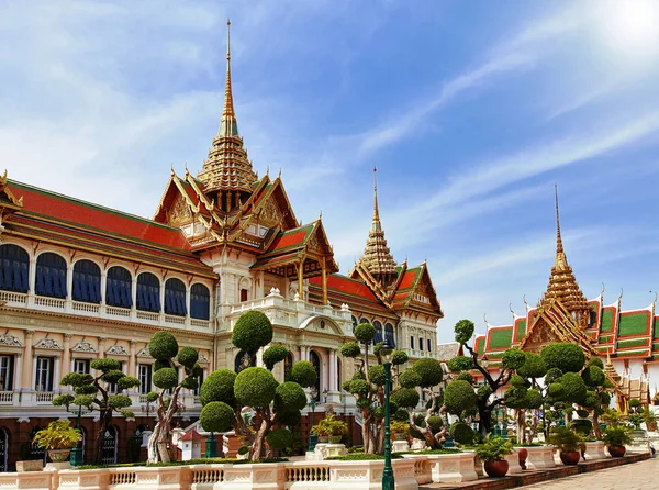 Grand palace, Wat Phra Kaew ile mavi gök, bangkok, Tayland. - Stok İmaj