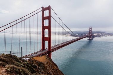 San Francisco, Ca - 19 Aralık 2013: Gelen Golden Golden Gate Köprüsü